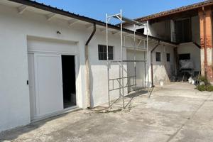 a Calcinatello Magazzino con Ufficio N