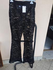 Pantaloni a zampa in pizzo nero Tezenis Taglia L