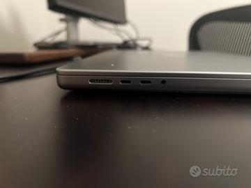 MacBook Pro 16” M1  parti guasti + Genelec 8010a