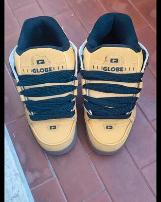 globe sabre 42