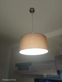 lampadario in stoffa  moderno come nuovo..
