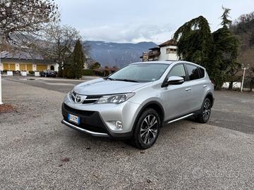 Toyota RAV 4 RAV4 2.0 D-4D 4WD Lounge