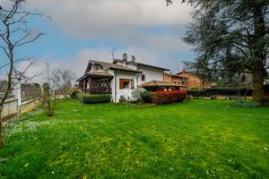 VILLA SINGOLA A ALBINEA