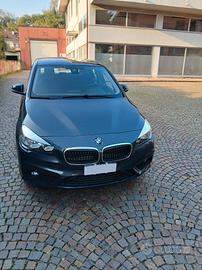 Autovettura BMW 220 XDRIVE 