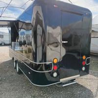 FOOD TRUCK NUOVO – MAI UTILIZZATO – ATTREZZATO 