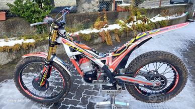 TRS One 300 RR2022