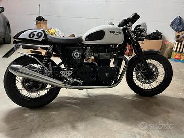 Terminali  Triumph Truxthon 900