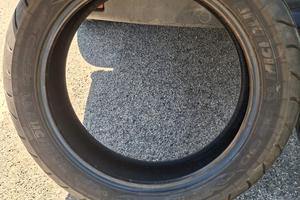 gomme moto