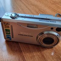 Fotocamera Nikon compatta 