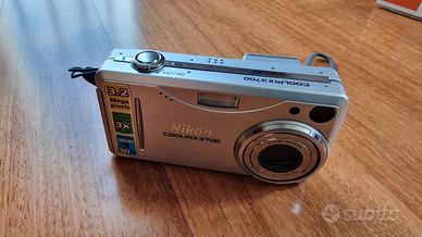 Fotocamera Nikon compatta 