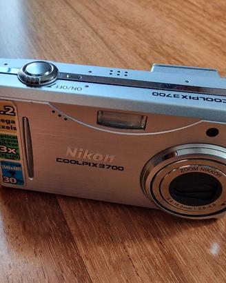 Fotocamera Nikon compatta 