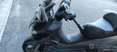 scooter piaggio X9 Evolution 250