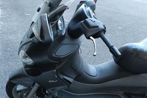 scooter piaggio X9 Evolution 250