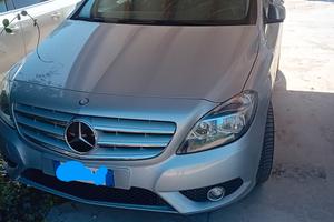 Mercedes B 180 D sport 