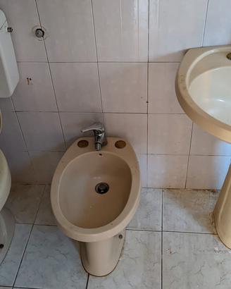 Regalasi set sanitari completi