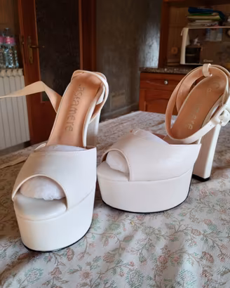 scarpe Classic donna bianche