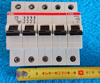 Interruttore magnetotermico ABB S 204 - C16