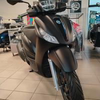 Piaggio Medley 125