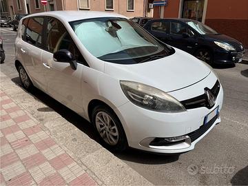 Renault Scenic Xmod fine 2014