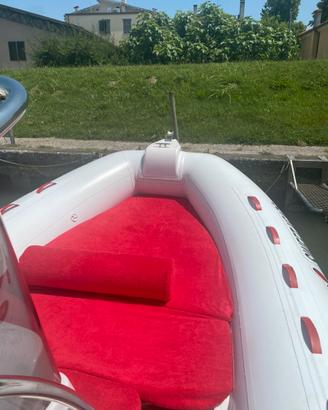 Gommone Tempest 626