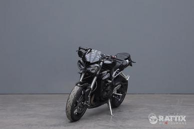 TRIUMPH Street Triple 765