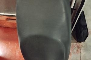 Sella per scooter Kymco 125 come nuova 