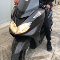 Yamaha majesty 400