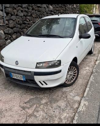 Ricambi fiat punto