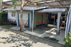 Roulotte con veranda
