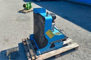 compressore marca Campagnola per potatura a cardan