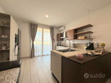 Trilocale del 2024 con veranda - arredato