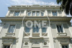 Palazzo / Stabile di 1389 m² a Frascati