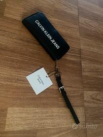 Portafoglio donna griffato