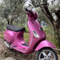 Piaggio Vespa 50 LX - 2011