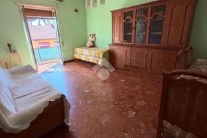 5 LOCALI A ROMA
