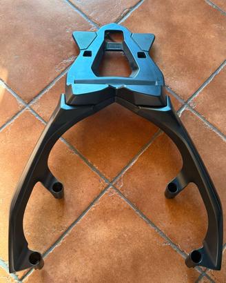 Piastra + Portapacchi per T-Max - originali Yamaha