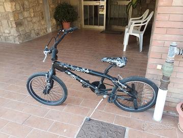 bicicletta ragazzo  