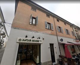 AMPIO TRILOCALE NEL PIENO CENTRO DI CARMAGNOLA