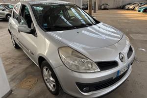 Renault Clio 1.2 16V 5 porte Le Iene
