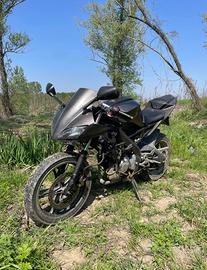 Yamaha YZF R125