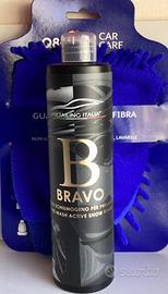 Shampoo per prelavaggio con guanto in omaggio line