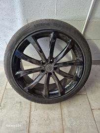 pneumatici estivi Nuovi Completi di cerchi