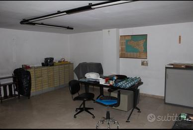 Ufficio arredato in Via Mazzini a Marsala (TP)