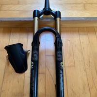 Forcella Fox 36 kashima 160mm Grip 2