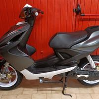 Scooter yamaha Aerox R 50cc anno 2010