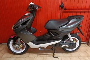 Scooter yamaha Aerox R 50cc anno 2010