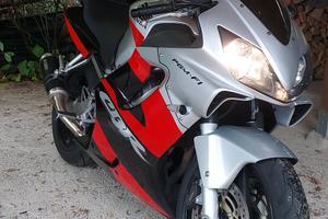 CBR 600