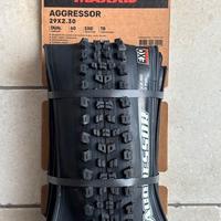 MAXXIS AGGRESSOR 29x2.30