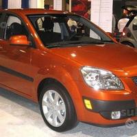 Parabrezza Kia rio II serie da 05 a 11