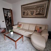 Divano in pelle 4 posti con prolunga